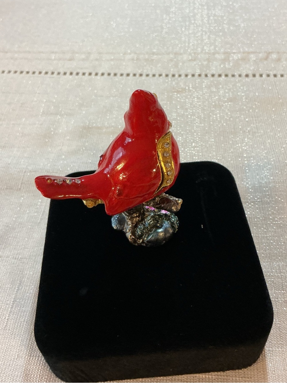 Red Cardinal Figural Enameled Gold Tone Hinged Trinket Box - Picture 4 of 7
